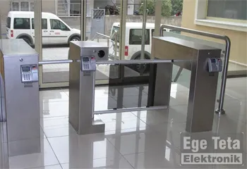 10 Personel Devam Kontrol Sistemi  