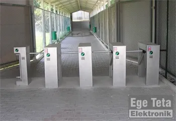 12 Personel Devam Kontrol Sistemi  